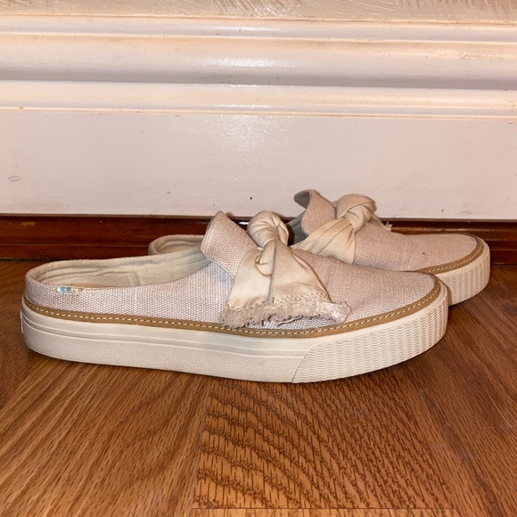 Tom’s Sneaker/Slides - Picture 3 of 3